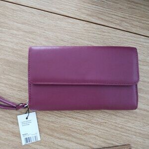 Women's Burgundy Wristlet